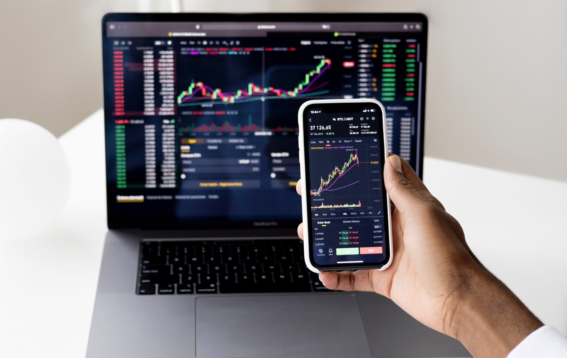 Fintech and its protection: Industrial or Intellectual Property? Moeller IP Lawyers